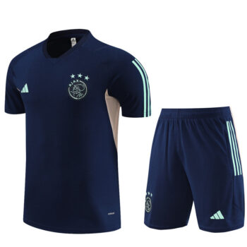 Training Short Ajax