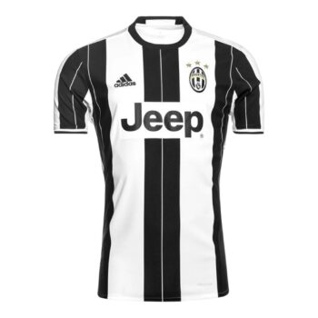 16/17 Juventus Home